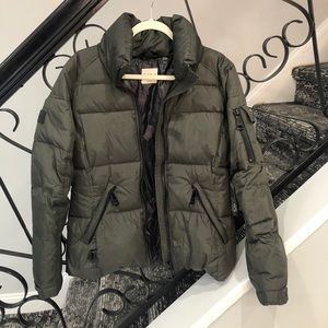 SAM green puffer jacket size L